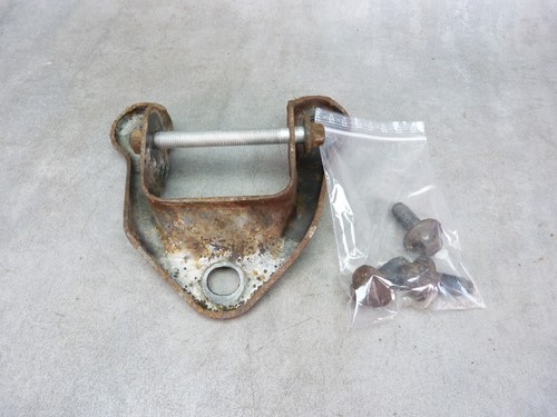 Aufnahme halter hinterachse - 1x,