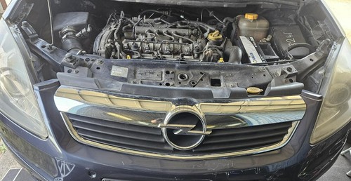 Opel zafira kühlergrill - opel, b